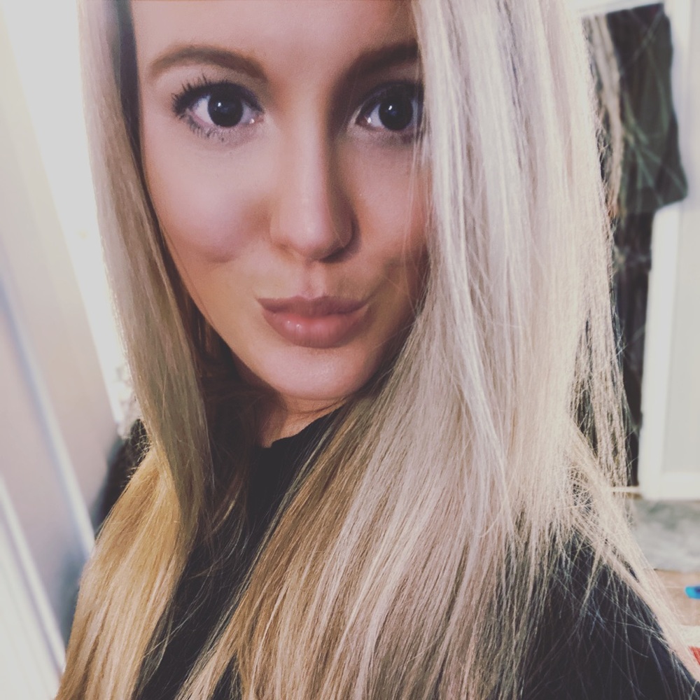 Meet your Posher, Jade